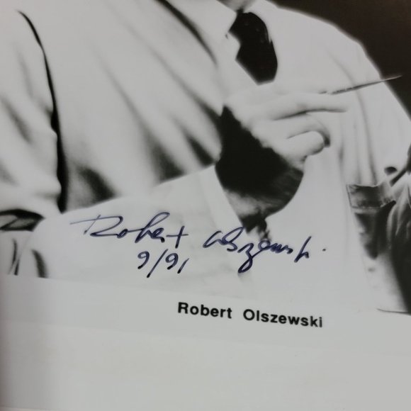 Robert Olszewski autographed 5x7 image. - Picture 2 of 4